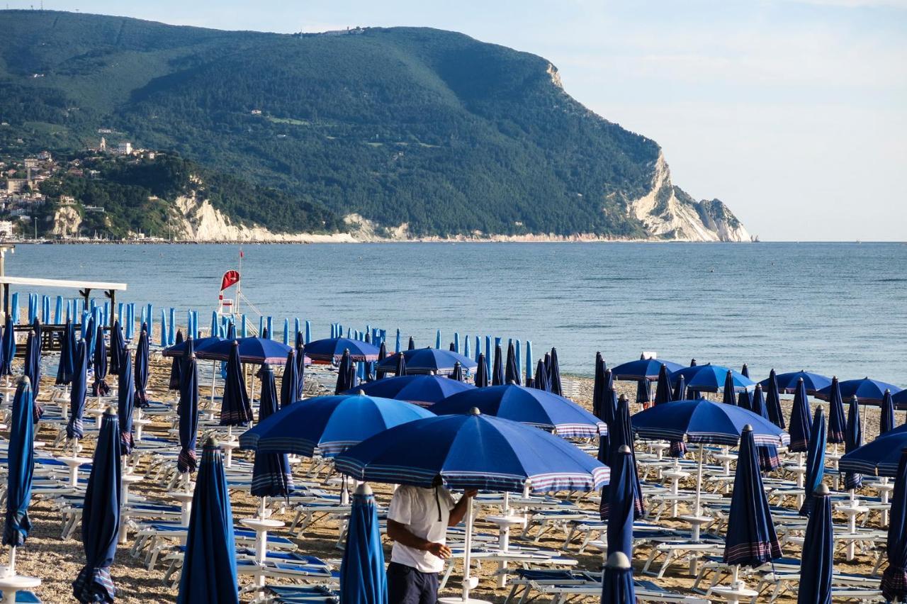 Hotel Conero Azzurro Numana Esterno foto
